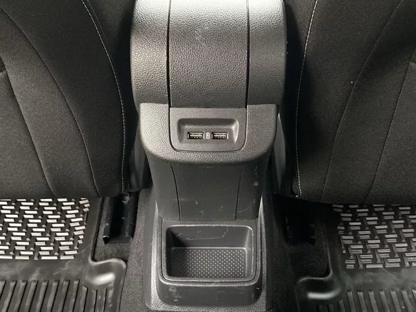 Škoda Fabia Combi 1.0 TSI Ambition Plus - foto 23