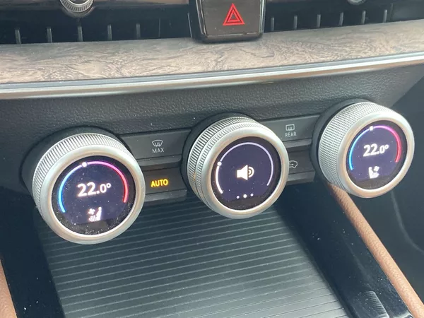 Škoda Superb Combi 2.0 TDI DSG L&K - foto 19