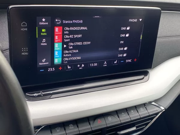 Škoda Octavia Combi 1.5 TSI Style - foto 12
