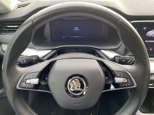 Škoda Octavia Combi 1.5 TSI Style - foto 17