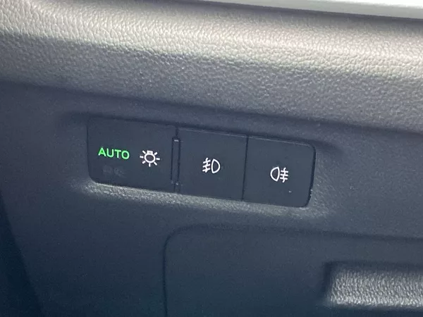 Škoda Octavia Combi 1.5 TSI Style - foto 24
