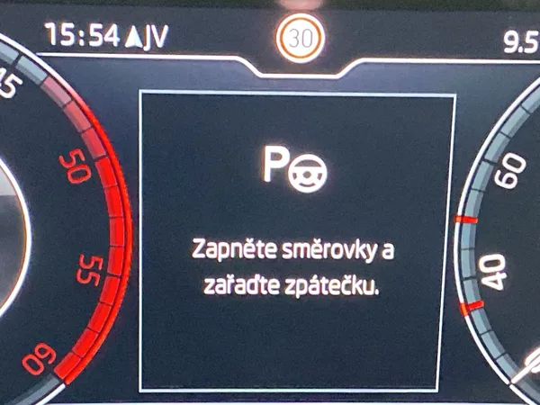 Škoda Superb 2.0 TDI DSG Style - foto 24