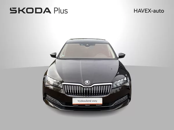 Škoda Superb 2.0 TDI DSG Style - foto 4