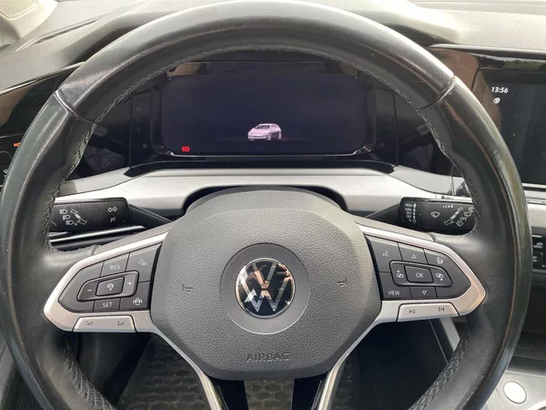 Volkswagen Golf 1.0 TSI LIFE - foto 17