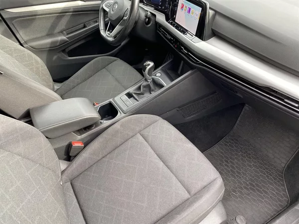 Volkswagen Golf 1.0 TSI LIFE - foto 8