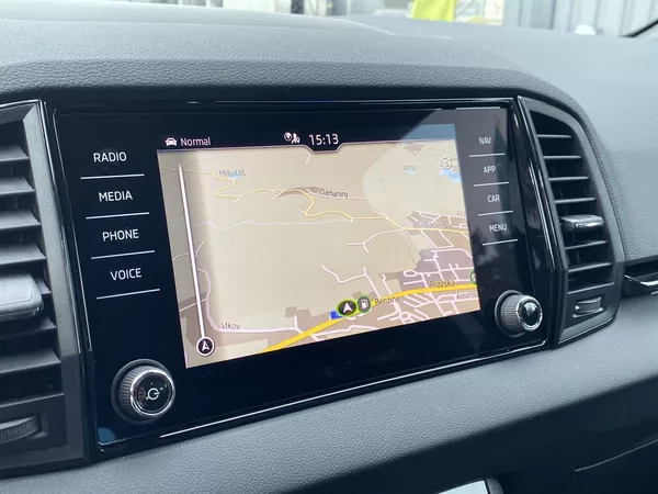 Škoda Karoq 1.5 TSI DSG Sportline - foto 10
