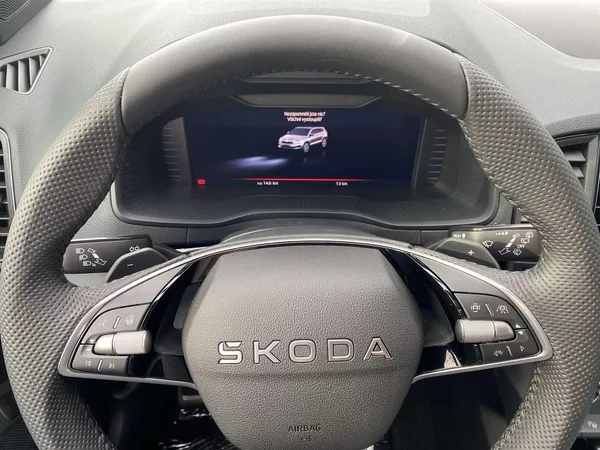 Škoda Karoq 1.5 TSI DSG Sportline - foto 18