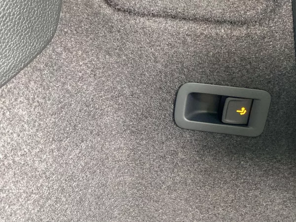 Škoda Karoq 1.5 TSI DSG Sportline - foto 33