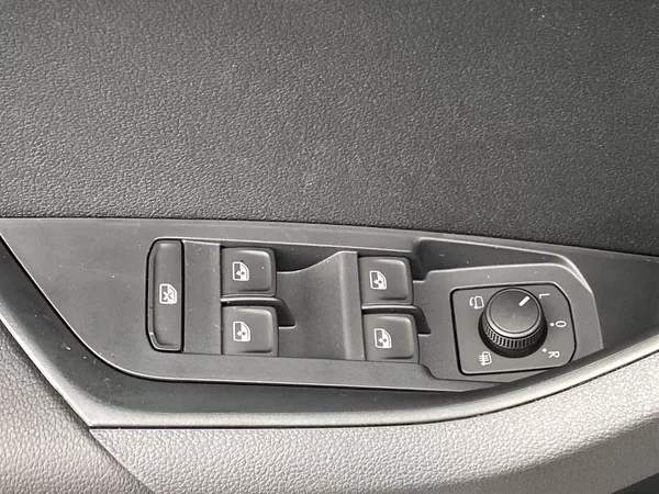Škoda Karoq 1.5 TSI DSG Sportline - foto 34