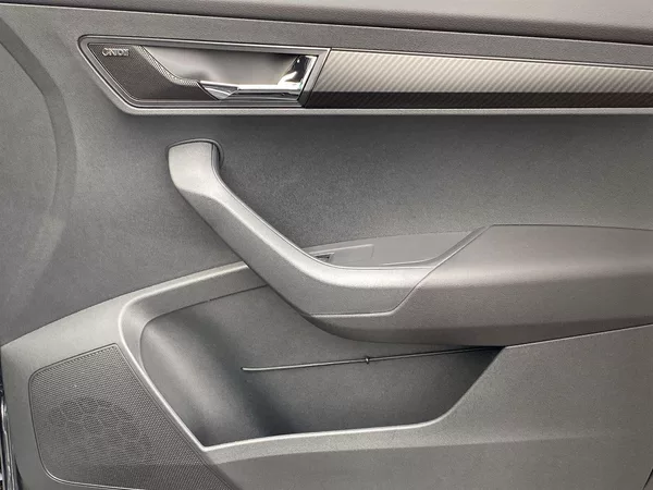 Škoda Karoq 1.5 TSI DSG Sportline - foto 37