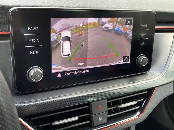 Škoda Kamiq 1.0 TSI DSG Monte Carlo - foto 10