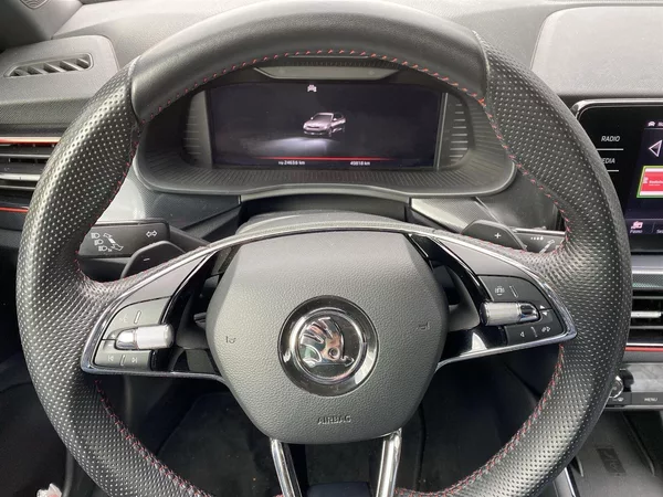 Škoda Kamiq 1.0 TSI DSG Monte Carlo - foto 16