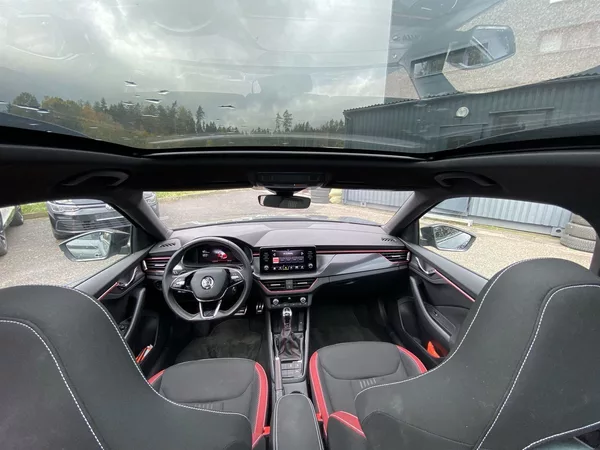Škoda Kamiq 1.0 TSI DSG Monte Carlo - foto 31