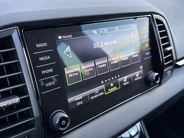 Škoda Karoq 2.0 TSI 4x4 DSG Sportline - foto 14