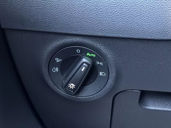 Škoda Karoq 2.0 TSI 4x4 DSG Sportline - foto 17