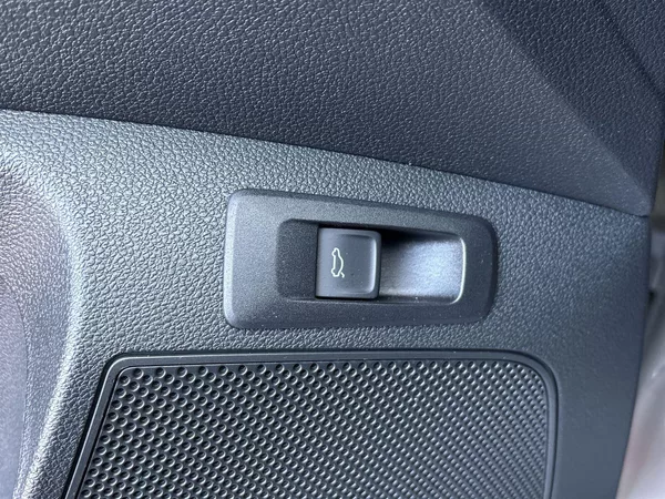 Škoda Karoq 2.0 TSI 4x4 DSG Sportline - foto 21