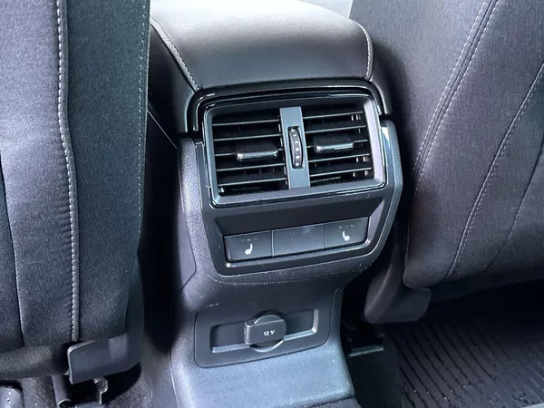 Škoda Karoq 2.0 TSI 4x4 DSG Sportline - foto 26