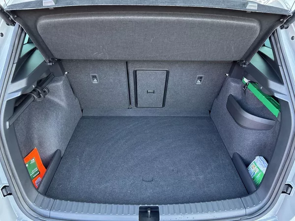 Škoda Karoq 2.0 TSI 4x4 DSG Sportline - foto 32