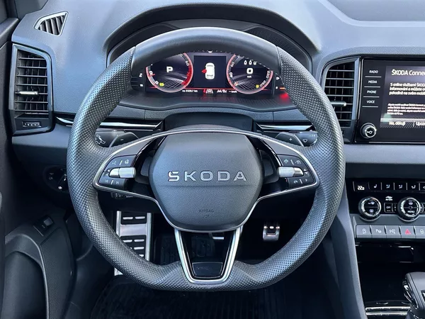 Škoda Karoq 2.0 TSI 4x4 DSG Sportline - foto 6