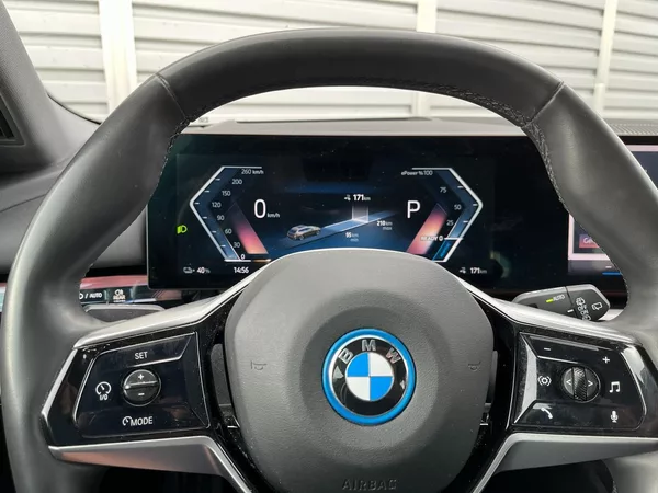BMW i5 I5 Touring 250kw 93,1 SOH - foto 3