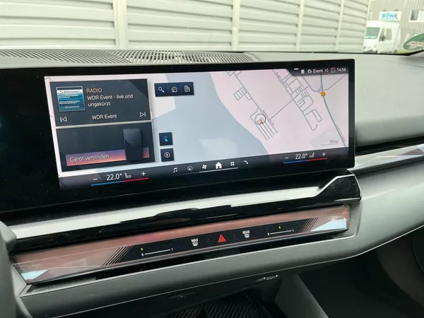 BMW i5 I5 Touring 250kw 93,1 SOH - foto 4