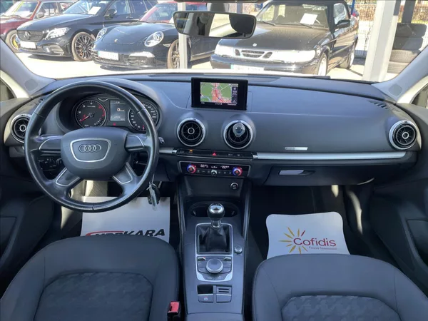 Audi A3 1,6 TDi SB*D.Klima*Alu*Navi*Ta - foto 11