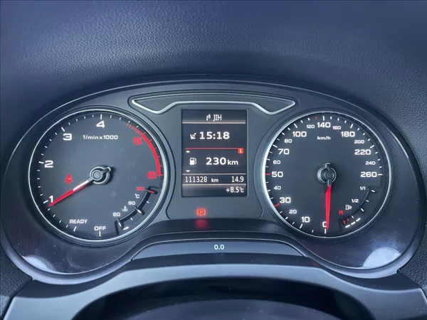 Audi A3 1,6 TDi SB*D.Klima*Alu*Navi*Ta - foto 13