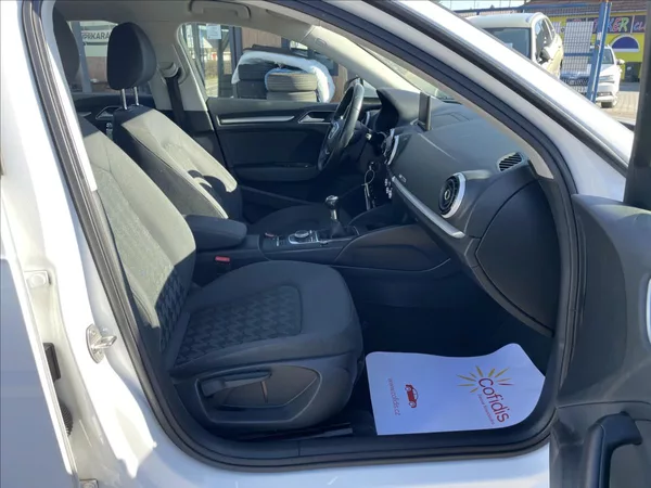 Audi A3 1,6 TDi SB*D.Klima*Alu*Navi*Ta - foto 24