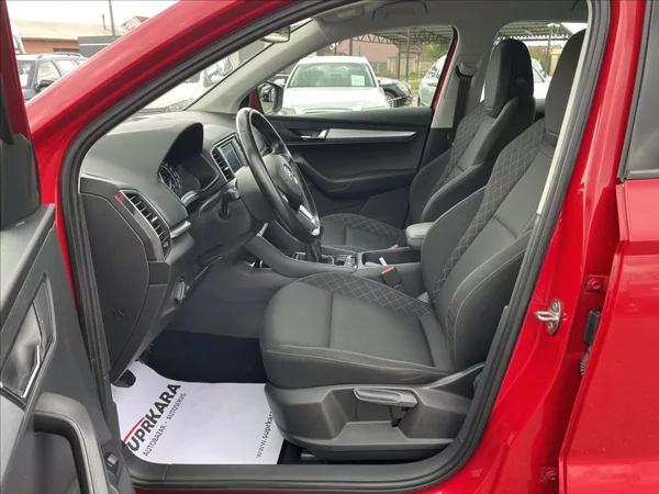Škoda Karoq 1,0 TSI 85 kW D.Klima*Vyhř.Sed - foto 25