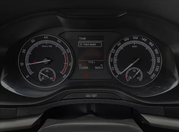 Škoda Karoq 1,0 TSI 85 kW D.Klima*Vyhř.Sed - foto 36