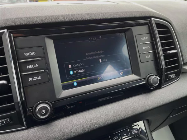 Škoda Karoq 1,0 TSI 85 kW D.Klima*Vyhř.Sed - foto 39
