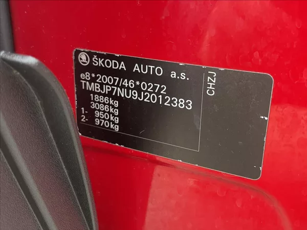 Škoda Karoq 1,0 TSI 85 kW D.Klima*Vyhř.Sed - foto 57