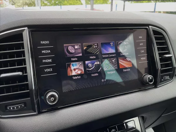 Škoda Karoq 1,6 TDI 85 kW D.Klima*ACC*Navi - foto 25