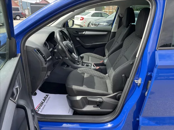 Škoda Karoq 1,6 TDI 85 kW D.Klima*ACC*Navi - foto 27