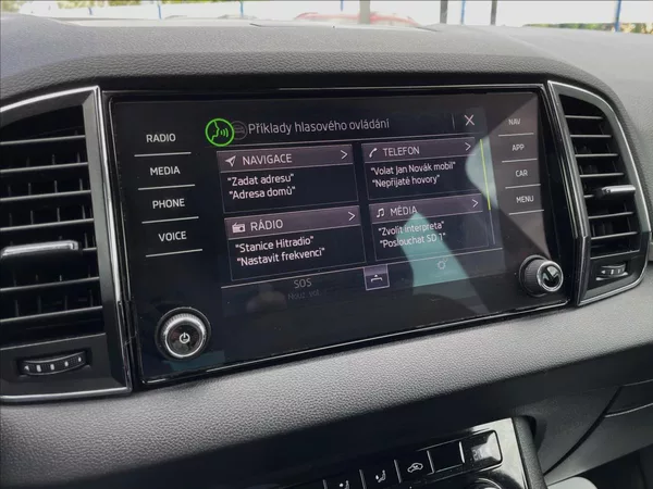 Škoda Karoq 1,6 TDI 85 kW D.Klima*ACC*Navi - foto 49