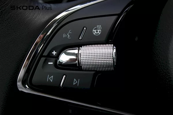 Škoda Karoq Style 2.0 TDI 110kw 4x4 DSG - foto 13