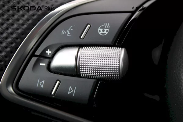 Škoda Karoq Sportline 1.5 TSI 110kw DSG - foto 12