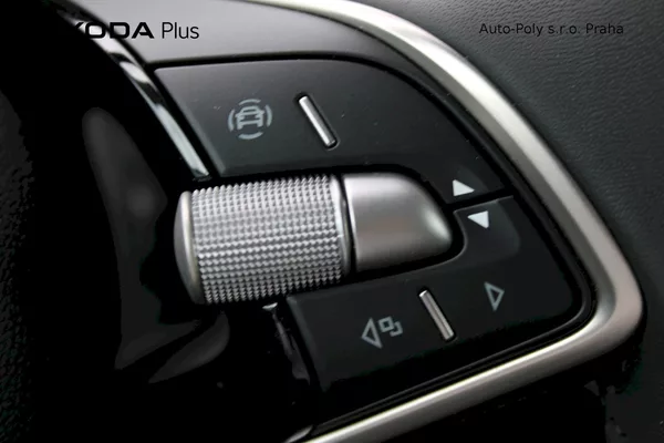 Škoda Octavia Style 2,0 TDI 110kW DSG - foto 11