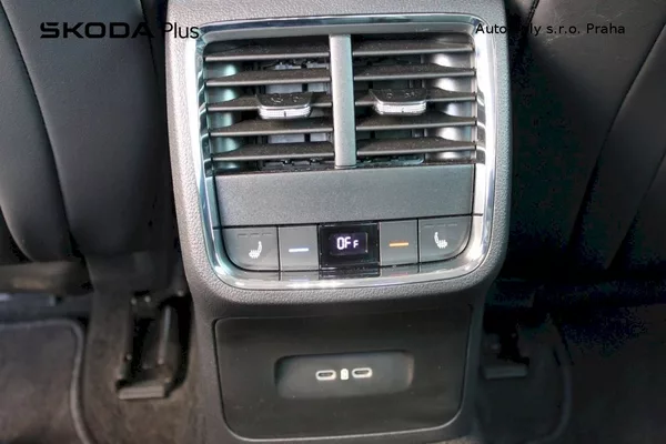 Škoda Octavia Style 2,0 TDI 110kW DSG - foto 23