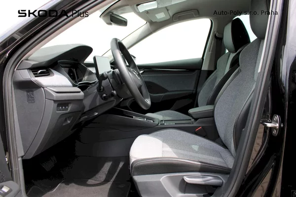 Škoda Octavia Top Selection 2,0 TDI 110kW DS - foto 8