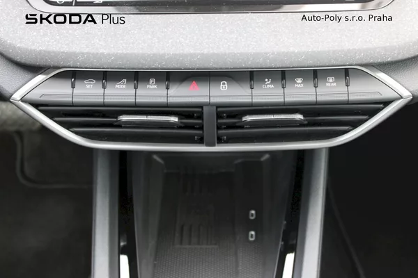 Škoda Octavia Combi Top Selection 2.0 TDI 11 - foto 17