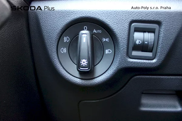 Škoda Scala Selection 1.0 TSI 85kW MP6 - foto 10