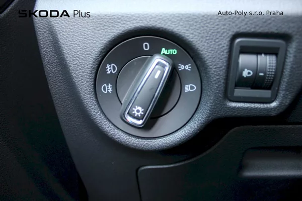 Škoda Scala Top Selection 1,0 TSI 85kW - foto 10