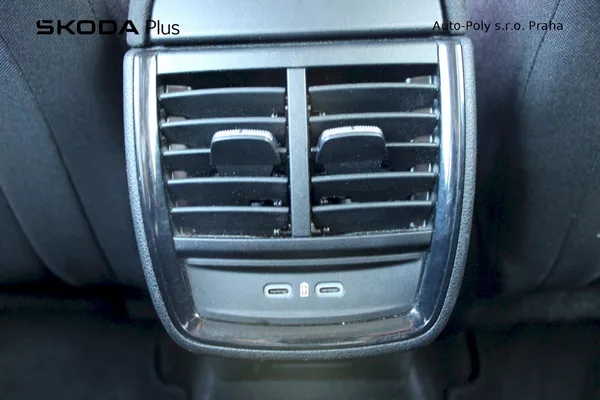 Škoda Scala Top Selection 1,0 TSI 85kW - foto 23