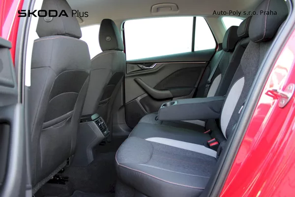 Škoda Scala Top Selection 1,0 TSI 85kW - foto 20