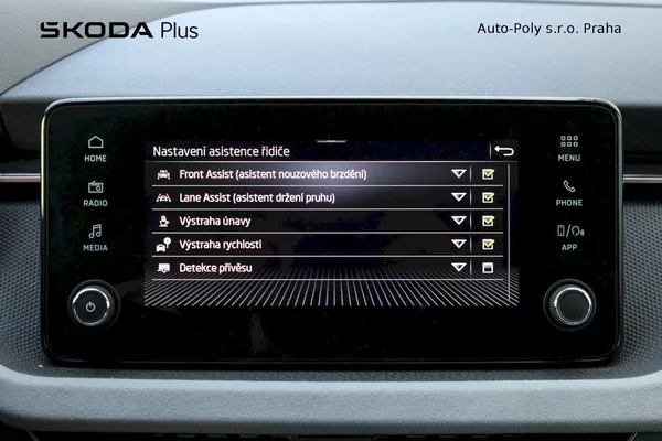 Škoda Scala Top Selection 1,0 TSI 85kW - foto 17