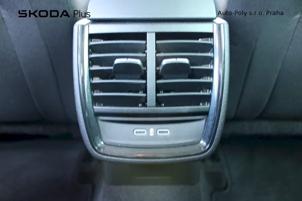 Škoda Scala Top Selection 1,0 TSI 85kW - foto 22