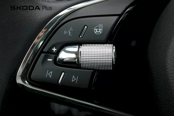 Škoda Superb Style 4x4 2.0 TDI 147kw DSG - foto 12