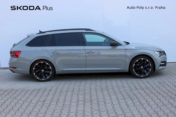 Škoda Superb Combi SportLine 2.0 TDI 110 kw - foto 3