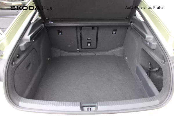 Škoda Superb Selection 2.0 TDI 110kw DSG - foto 25